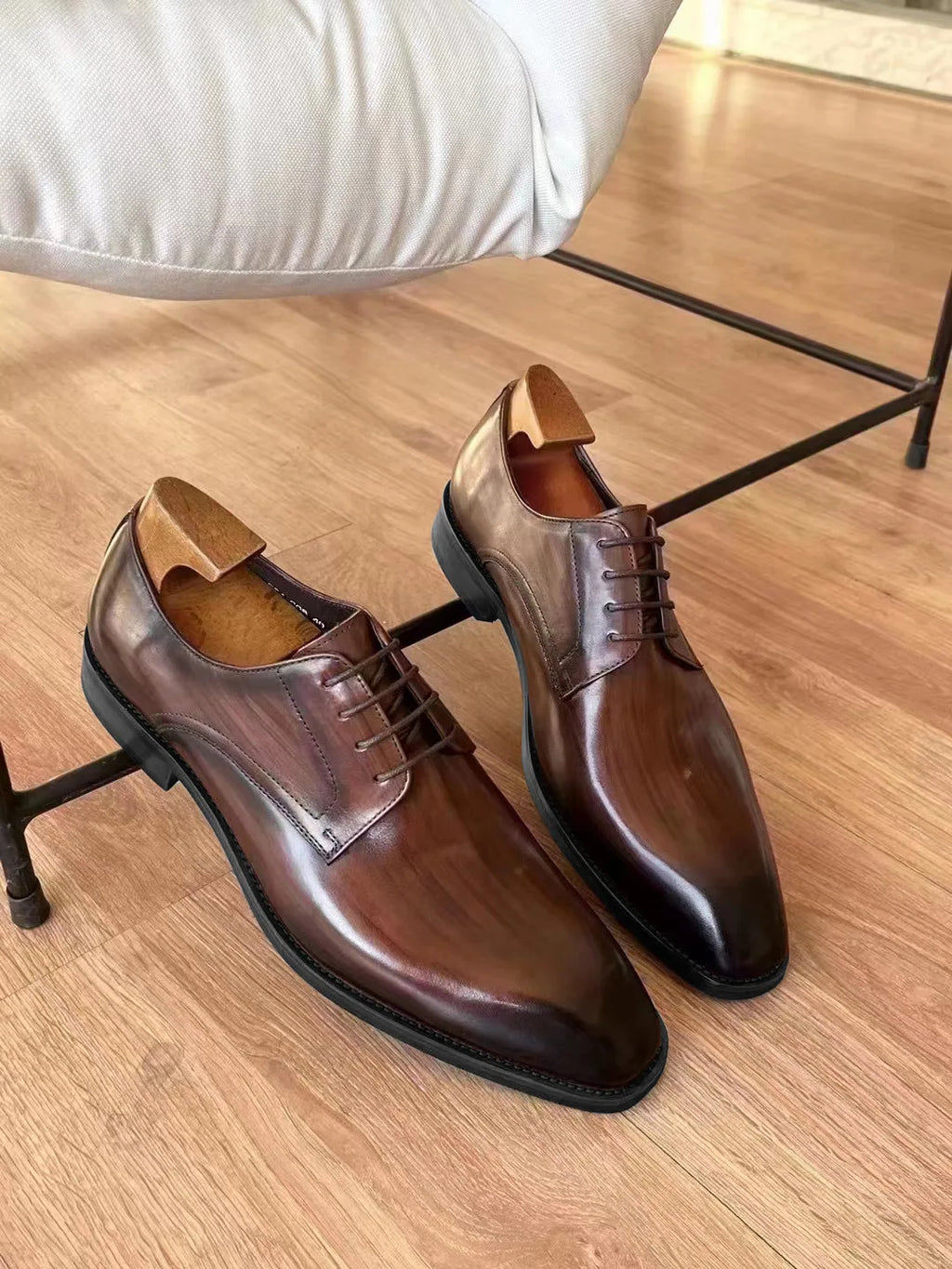 Men's Business Casual Shoes Distressed