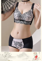 Lace-Trimmed Push-Up Bra