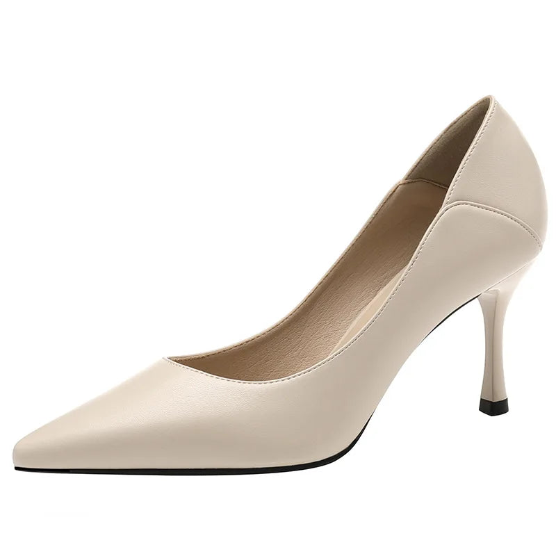 Elegant Women’s Pumps – Office-Ready Style with Comfort