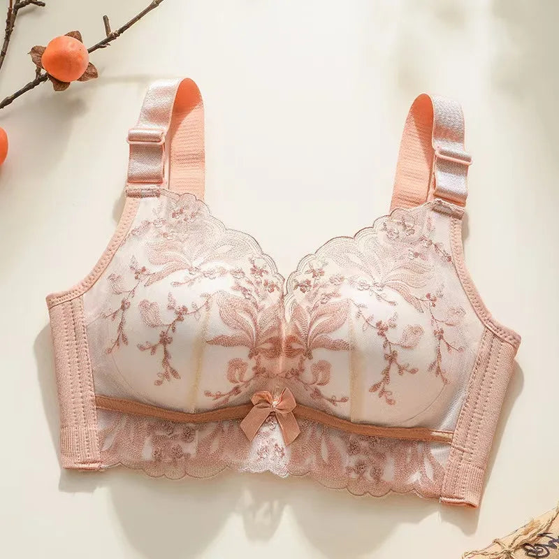 Lace-Trimmed Push-Up Bra