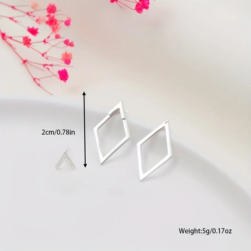 Retro Geometric Triangle Stud Earrings – Minimalist Fashion Jewelry for Women